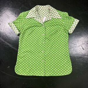 1970’s Women’s Pola Dot Green Polyester Button Up
